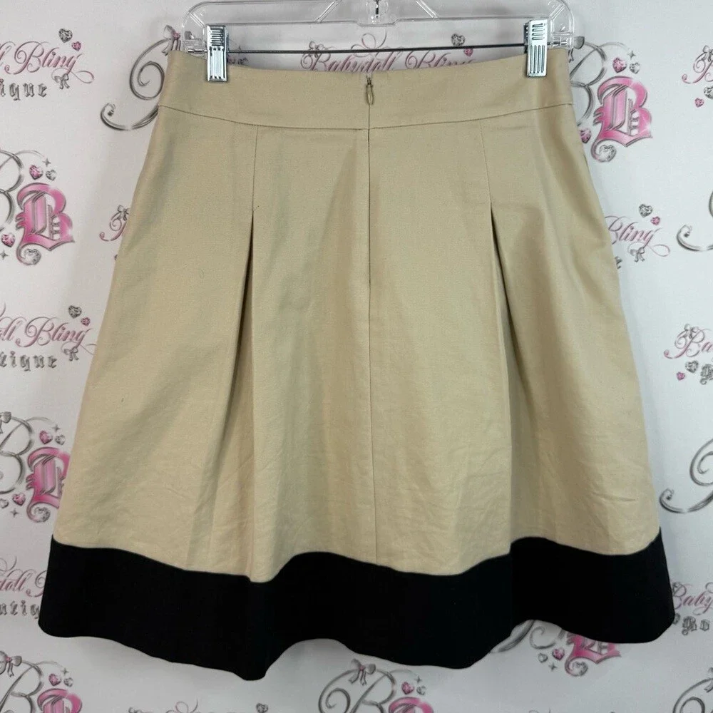 Banana Republic skirt ruffle pleated tan Beige and Black A-Line Skirt